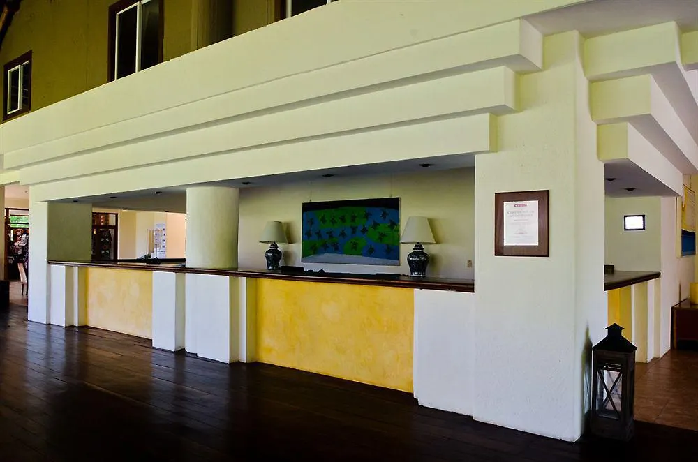Akumal Bay Beach & Wellness Resort
