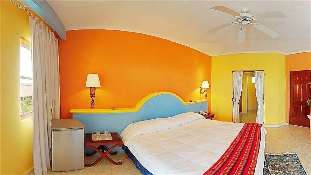 Akumal Bay Beach & Wellness Resort