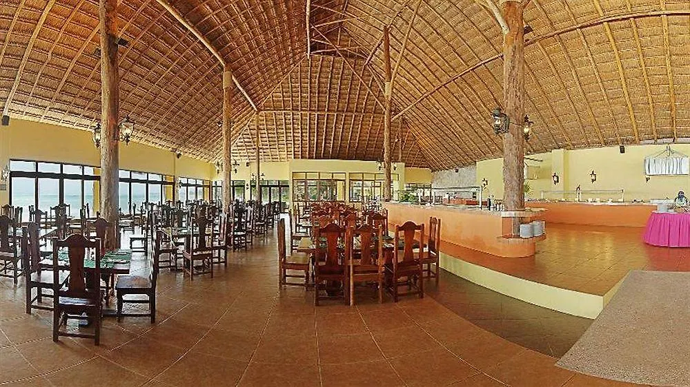 Akumal Bay Beach & Wellness Resort