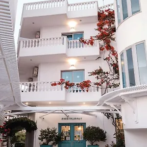 Harmony 4* Saranda