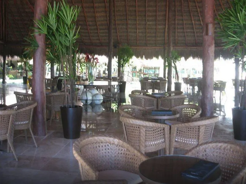 Akumal Bay Beach & Wellness Resort